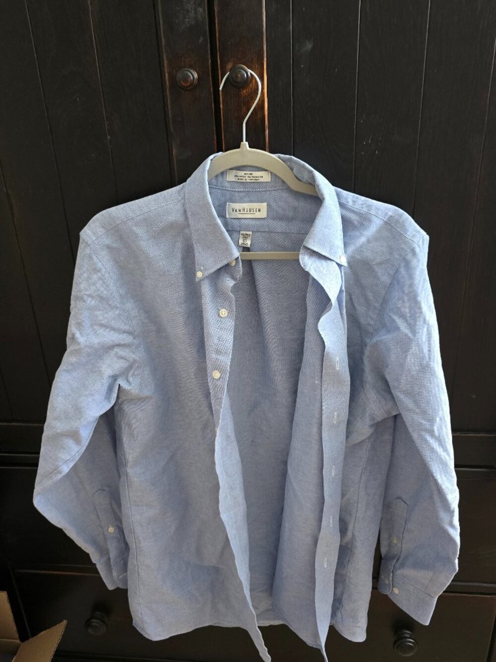 Men’s Van Heusen Long Sleeve Button Down Dress Shirt Blue 34/35